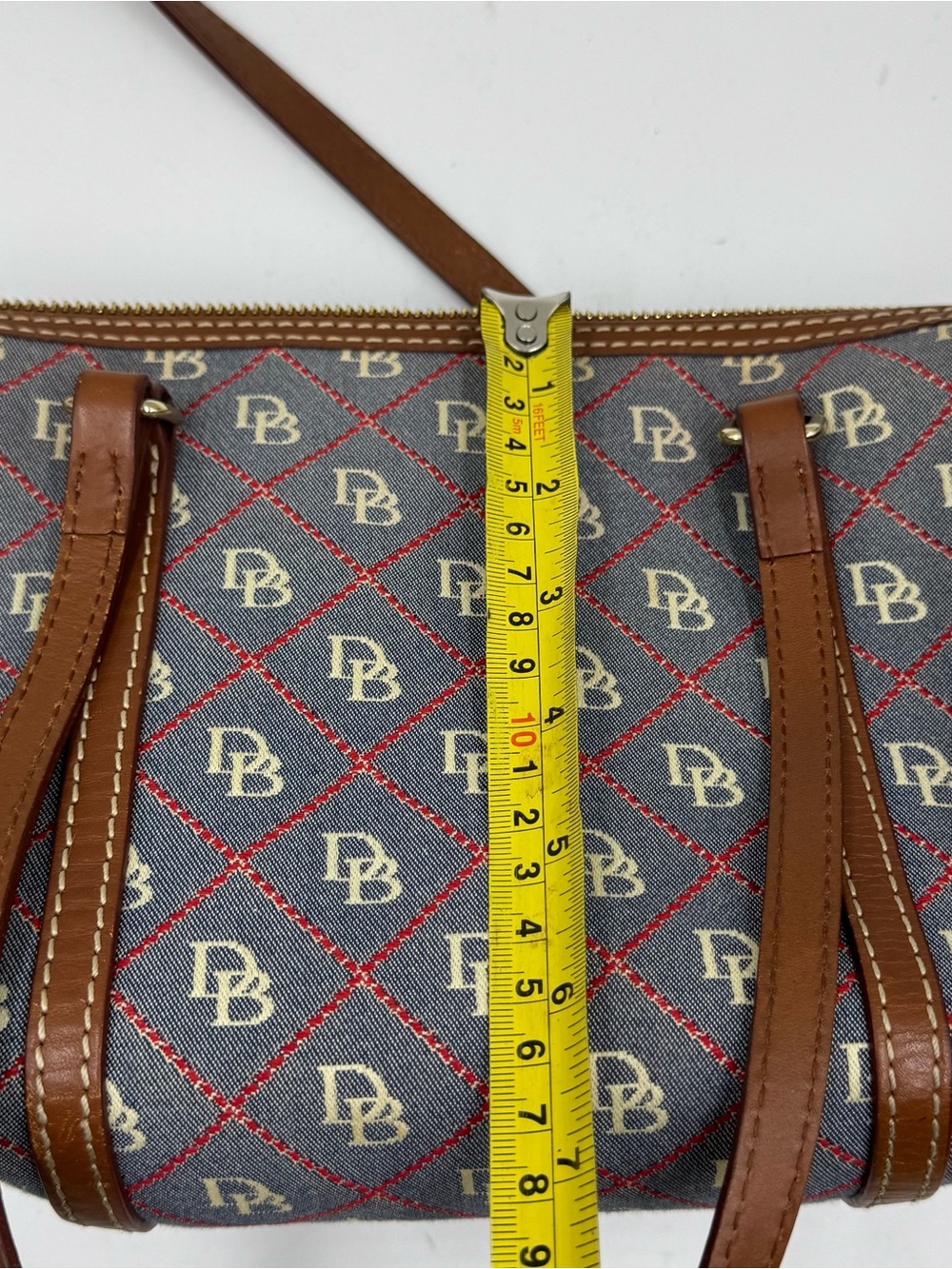 Dooney & Bourke Gray Logo Barrel Shoulder Bag with Brown Trim - Picture 8 of 9